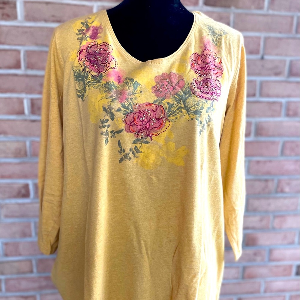 🌻3/4 SLEEVE T SHIRT W/ACCENTS